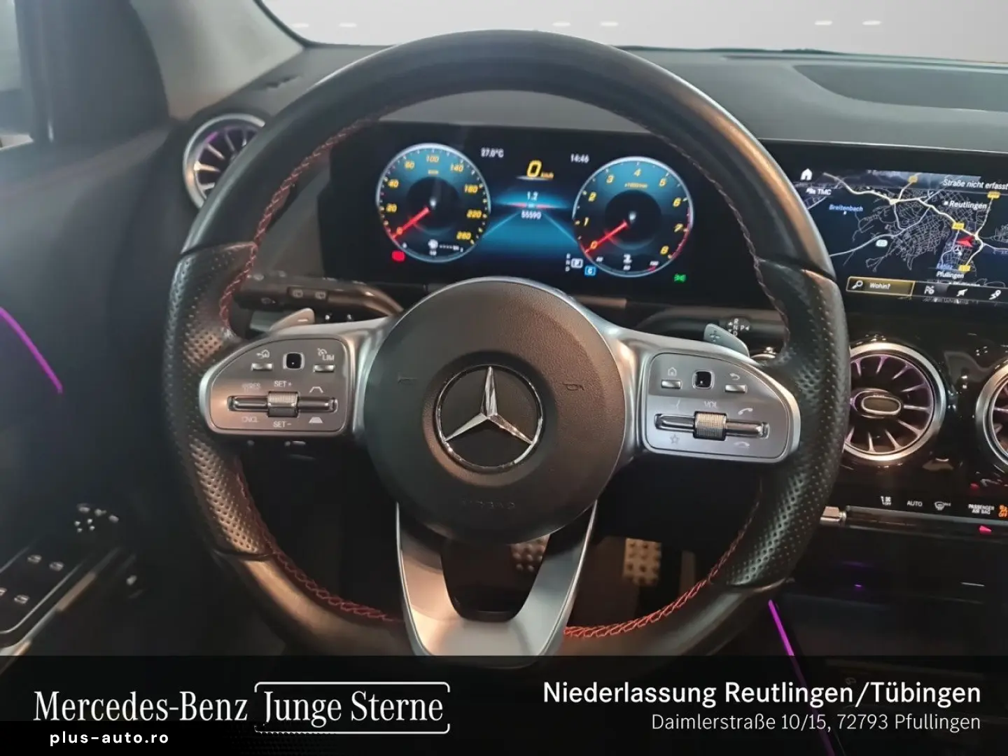 MERCEDES-BENZ GLA 250 4M AMG Dist Pano Mbeam AHK 360  Keyl
