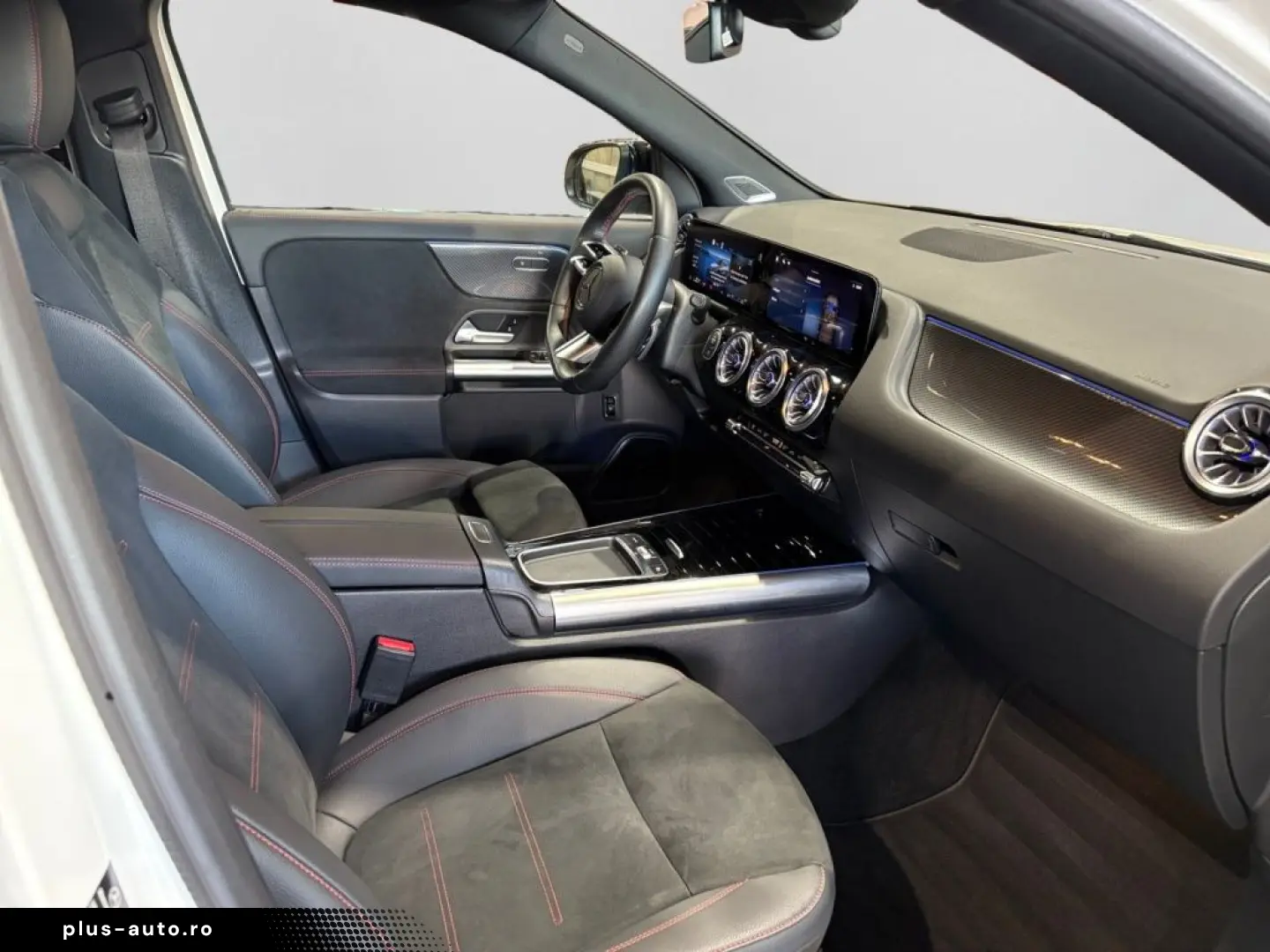 MERCEDES-BENZ GLA 220 4M AMG MBEAM BURM NIGHT DISTR SHZ AMBI