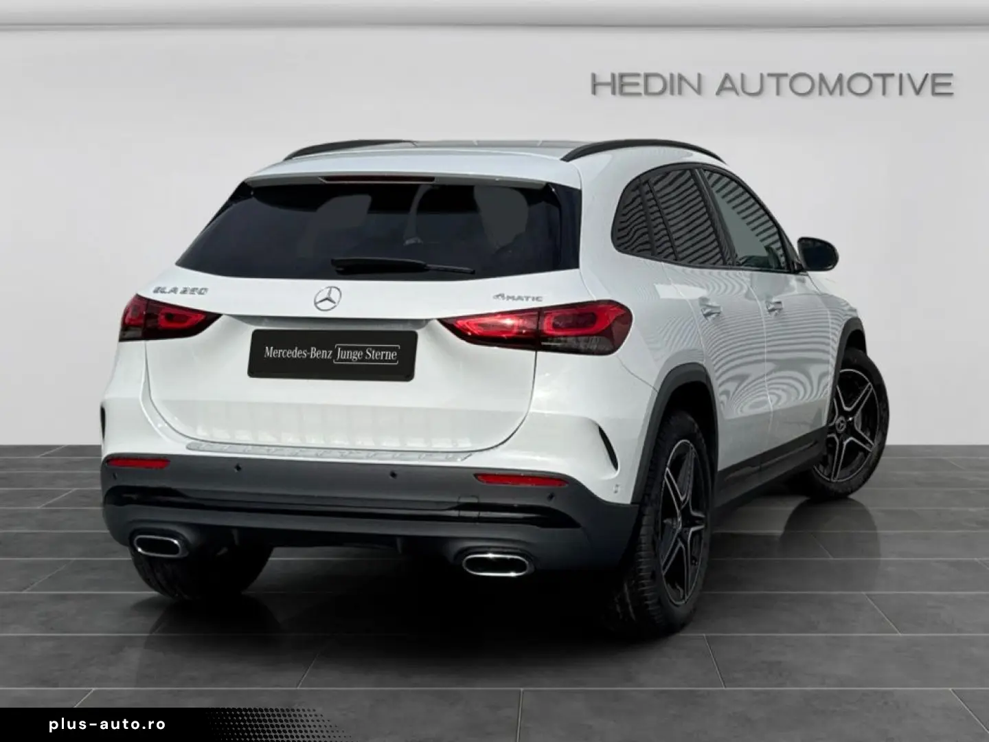 MERCEDES-BENZ GLA 2023 — imagine 4