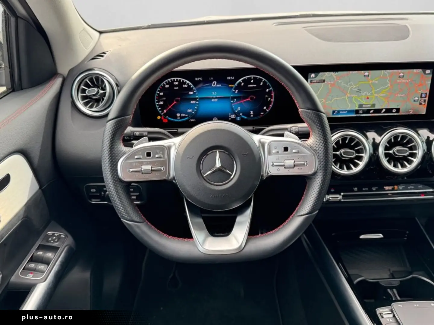 MERCEDES-BENZ GLA 2023 — imagine 8