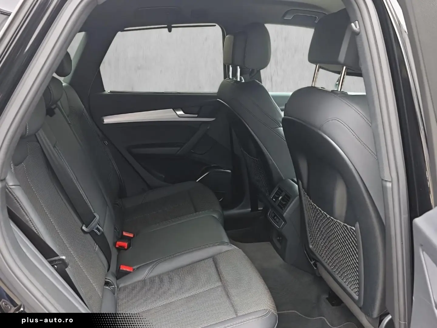 AUDI Q5 SUV Advanced 40 TDI quattro