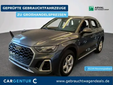 AUDI Q5 40 2.0 TDI quattro S line Virtual SpoSi LED