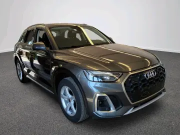 AUDI Q5 40 2.0 TDI quattro S line Virtual SpoSi LED