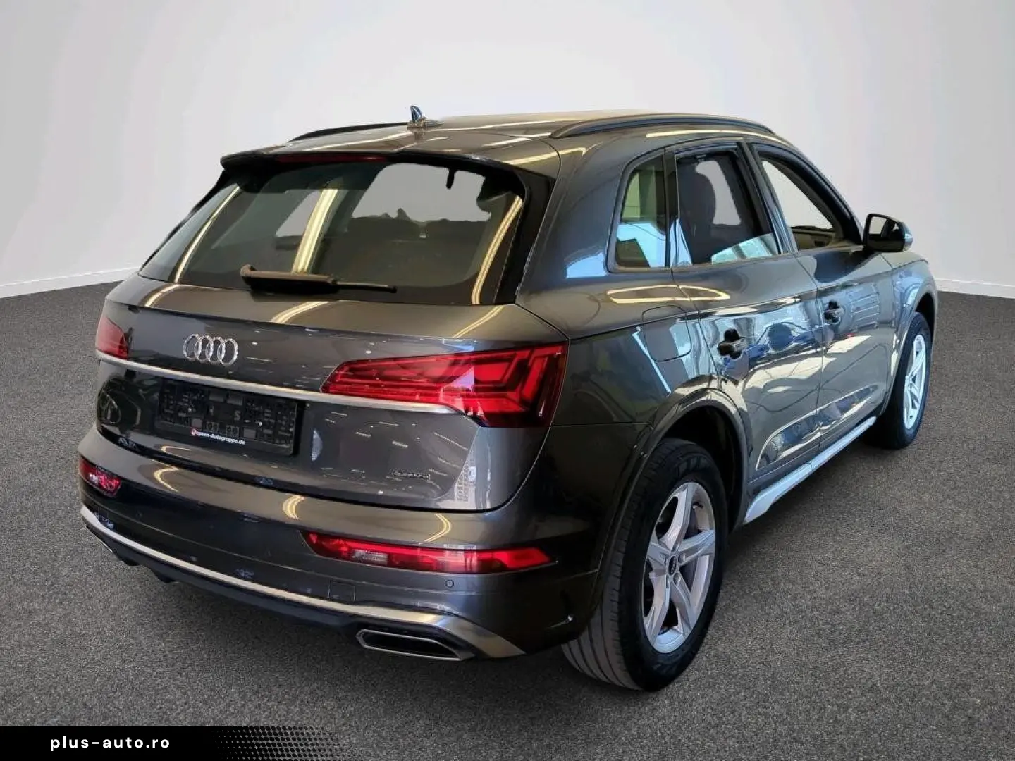 AUDI Q5 40 2.0 TDI quattro S line Virtual SpoSi LED