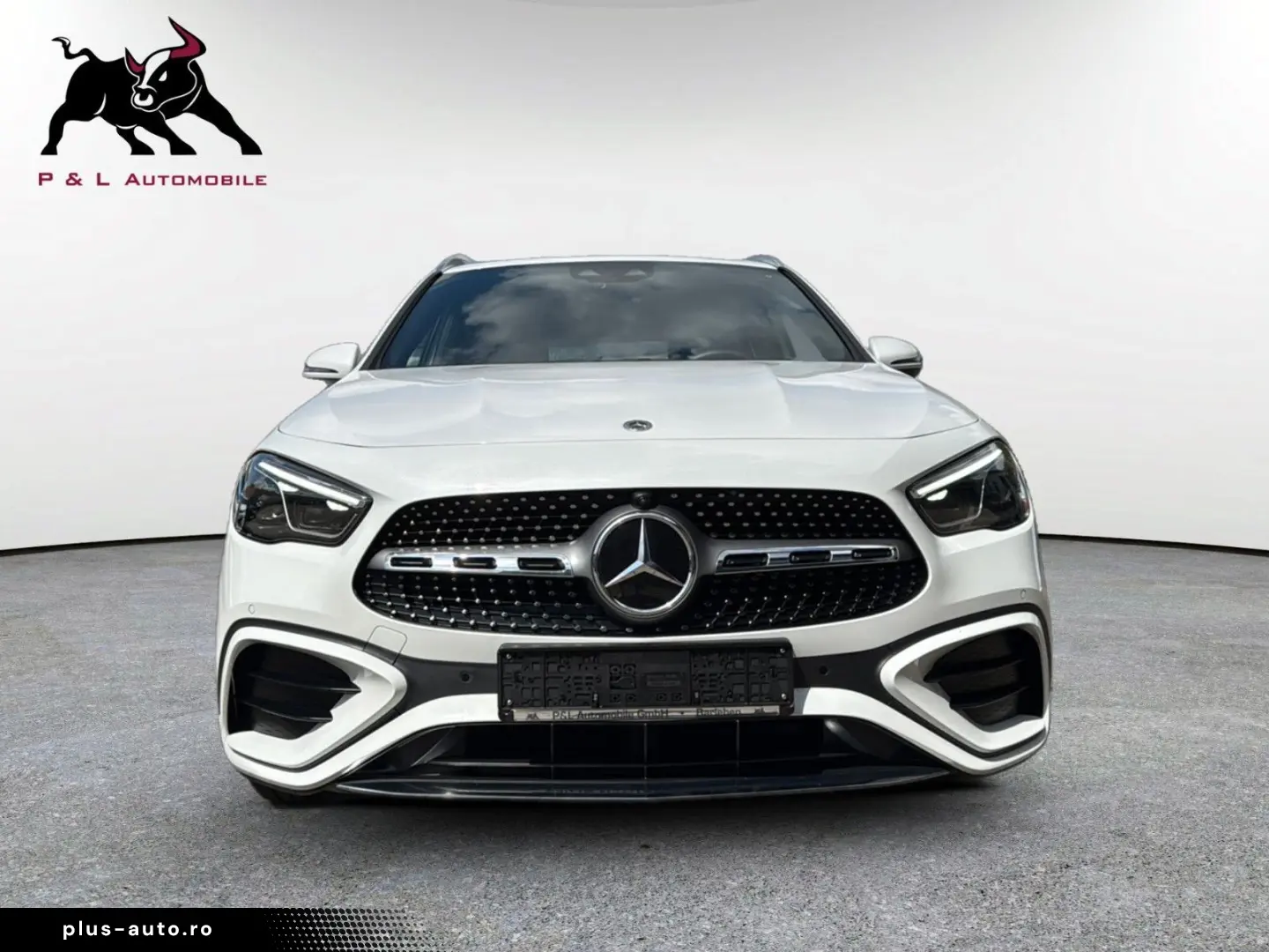 MERCEDES-BENZ GLA 250 4M AMG line MultibeamLED 360  Memory