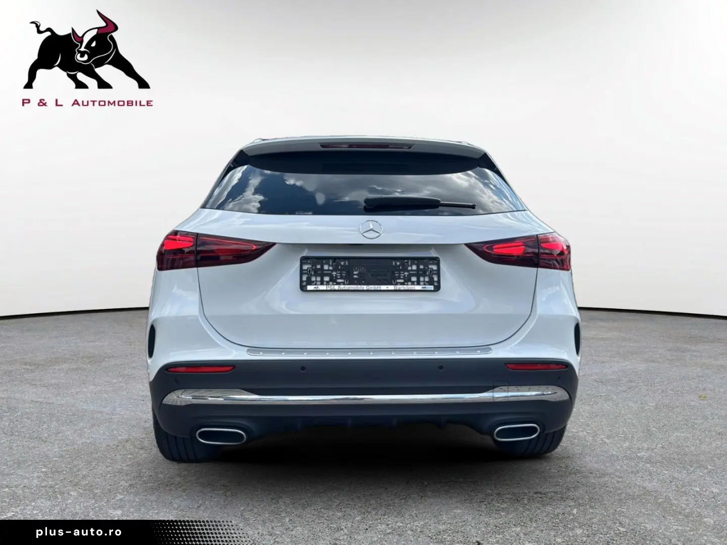 MERCEDES-BENZ GLA 250 4M AMG line MultibeamLED 360  Memory