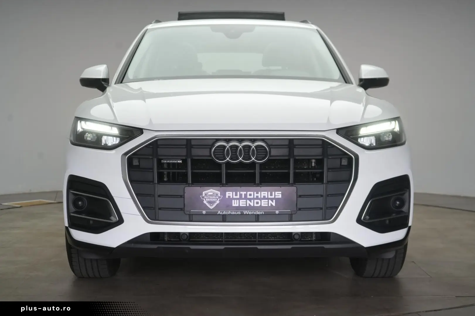AUDI Q5 40 TDI quattro S tronic Leder Temp Kamera Pan