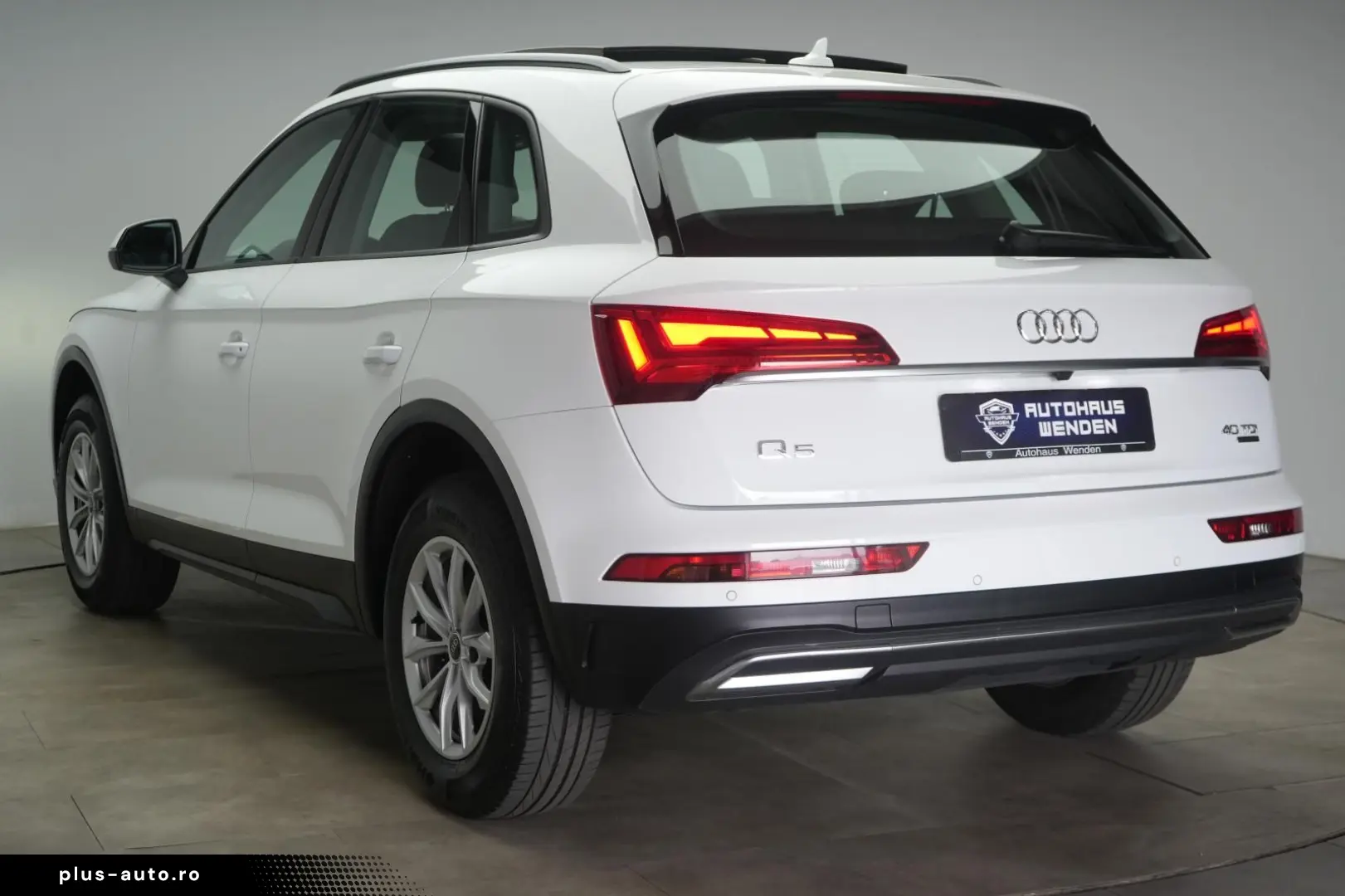 AUDI Q5 40 TDI quattro S tronic Leder Temp Kamera Pan