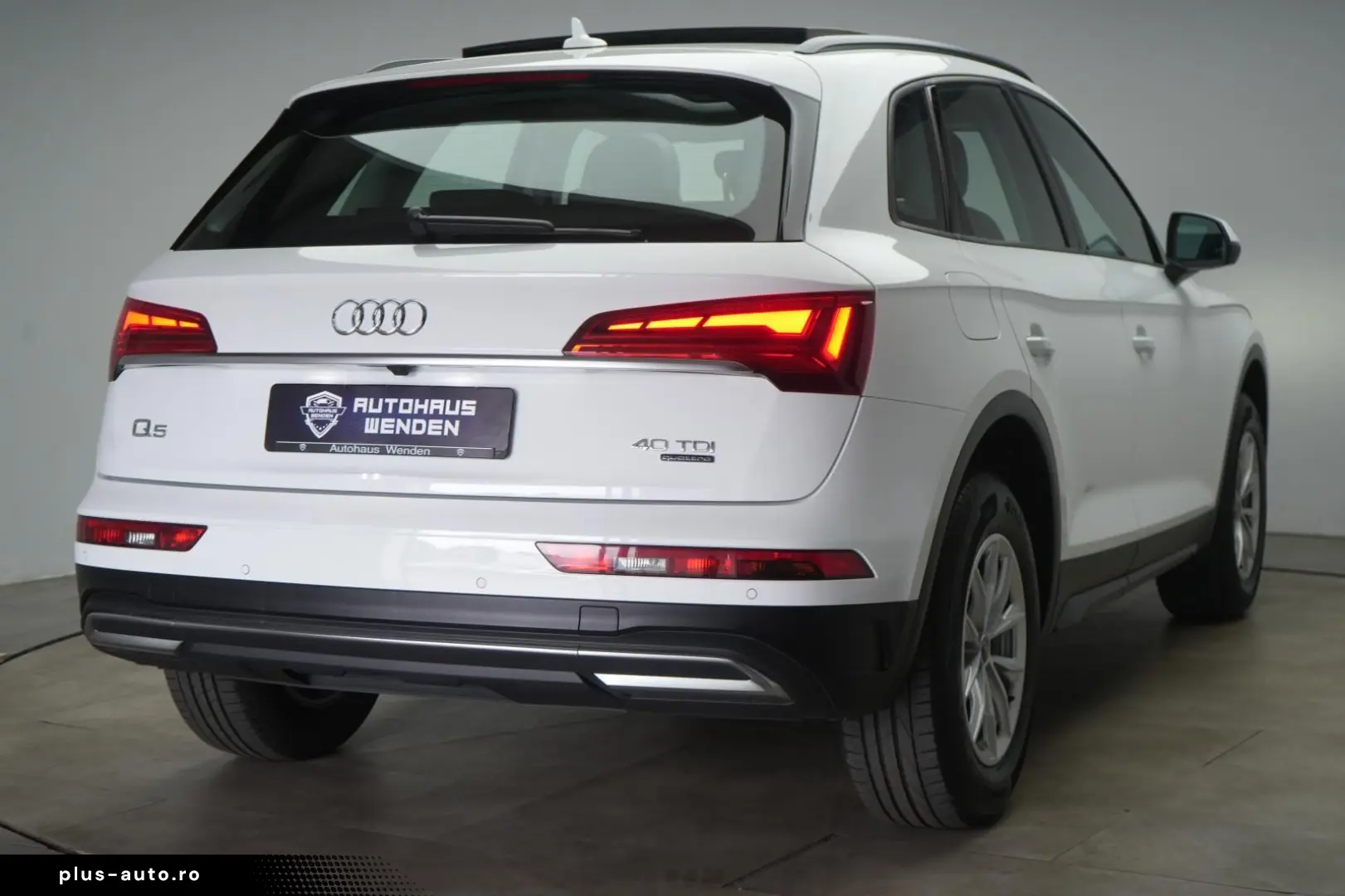 AUDI Q5 40 TDI quattro S tronic Leder Temp Kamera Pan