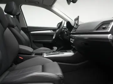 AUDI Q5 40 TDI quattro S tronic Leder Temp Kamera Pan
