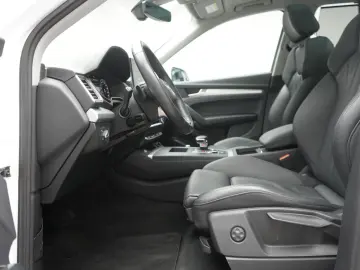 AUDI Q5 40 TDI quattro S tronic Leder Temp Kamera Pan