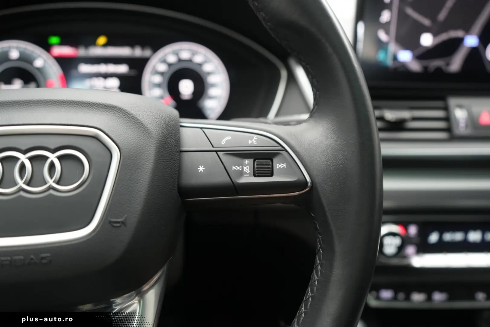 AUDI Q5 40 TDI quattro S tronic Leder Temp Kamera Pan