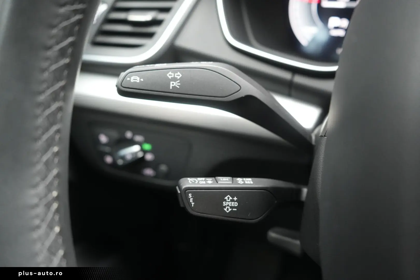 AUDI Q5 40 TDI quattro S tronic Leder Temp Kamera Pan