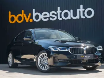 BMW Seria 5 520d xDrive Aut. Luxury Line