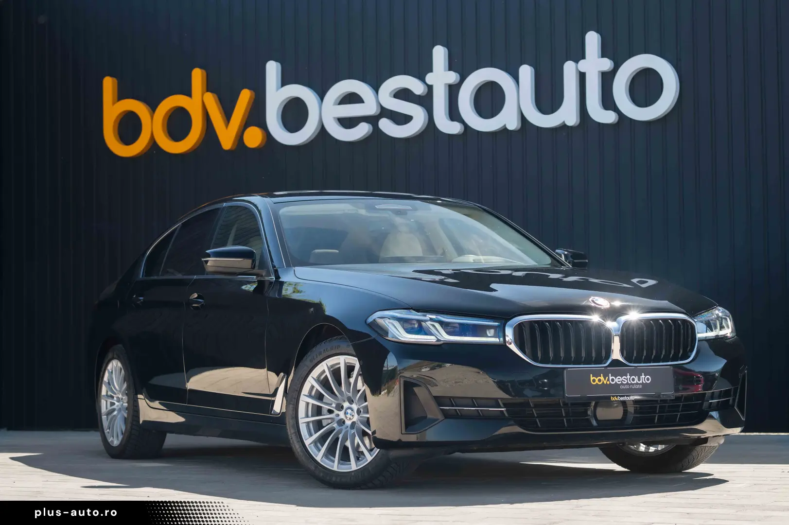 BMW Seria 5 520d xDrive Aut. Luxury Line