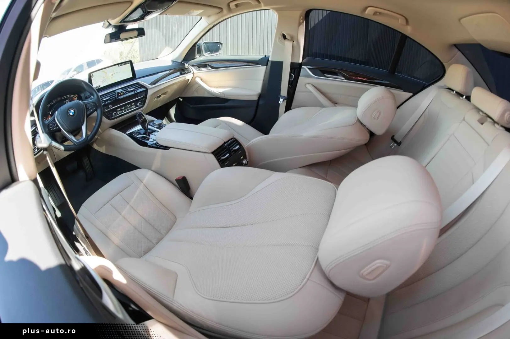 BMW Seria 5 520d xDrive Aut. Luxury Line