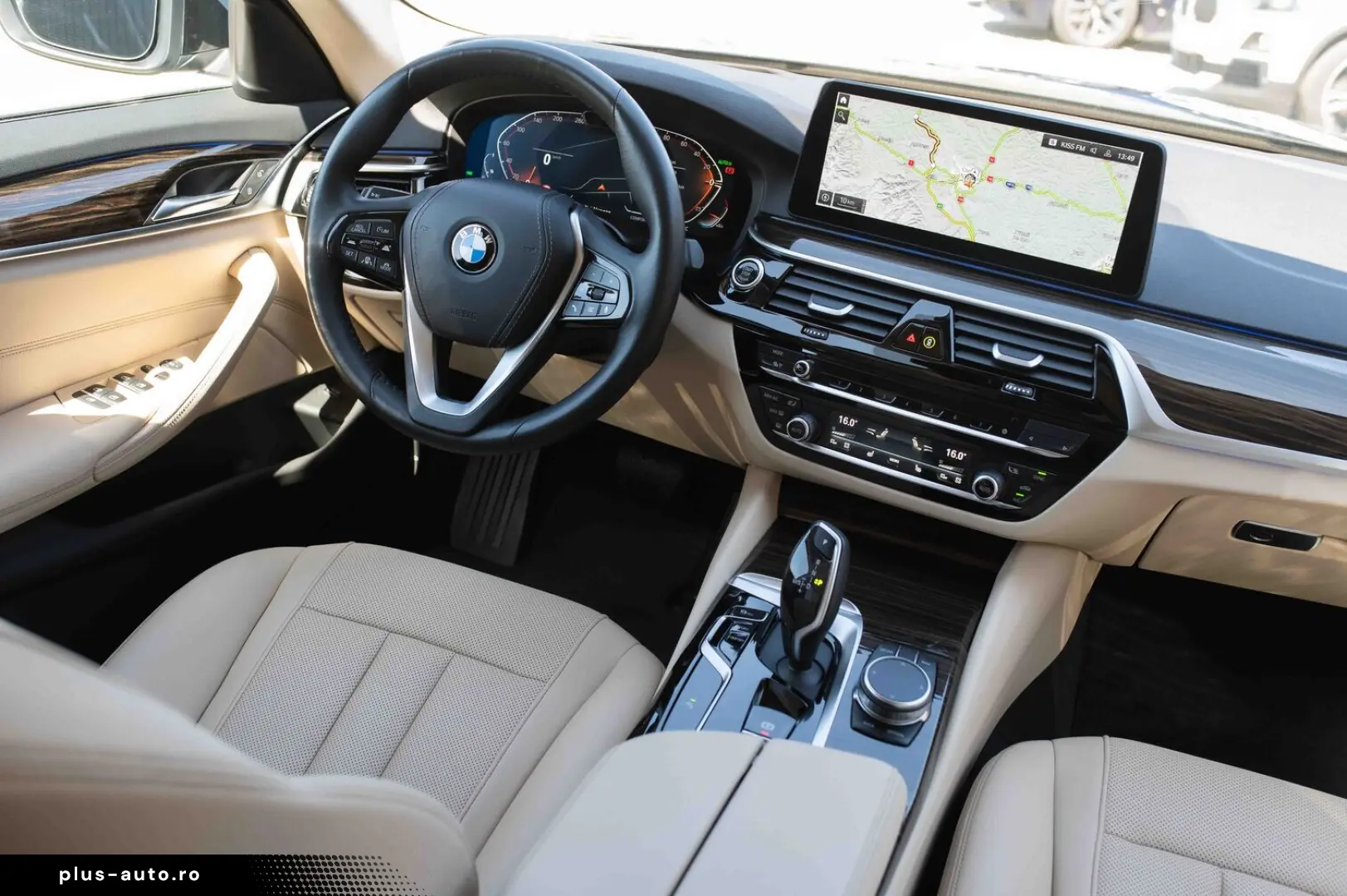 BMW Seria 5 520d xDrive Aut. Luxury Line