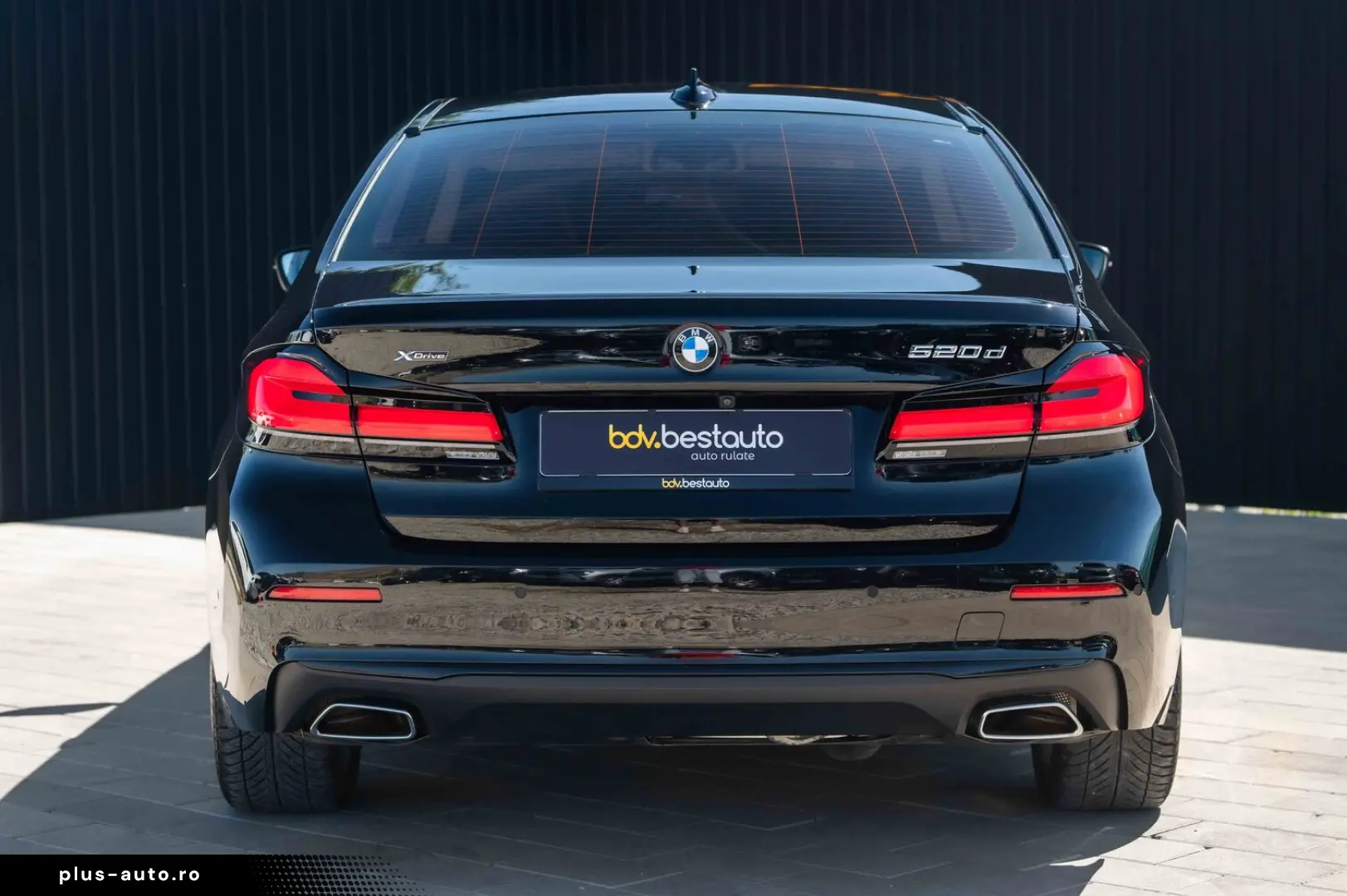 BMW Seria 5 520d xDrive Aut. Luxury Line