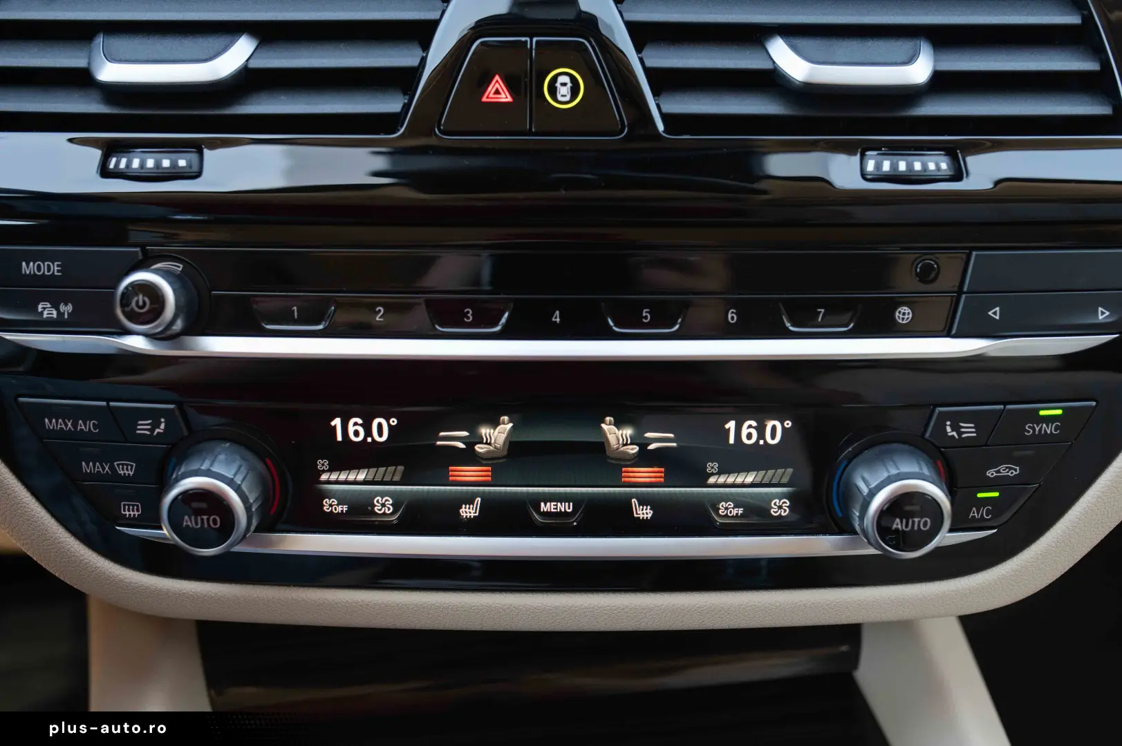 BMW Seria 5 520d xDrive Aut. Luxury Line