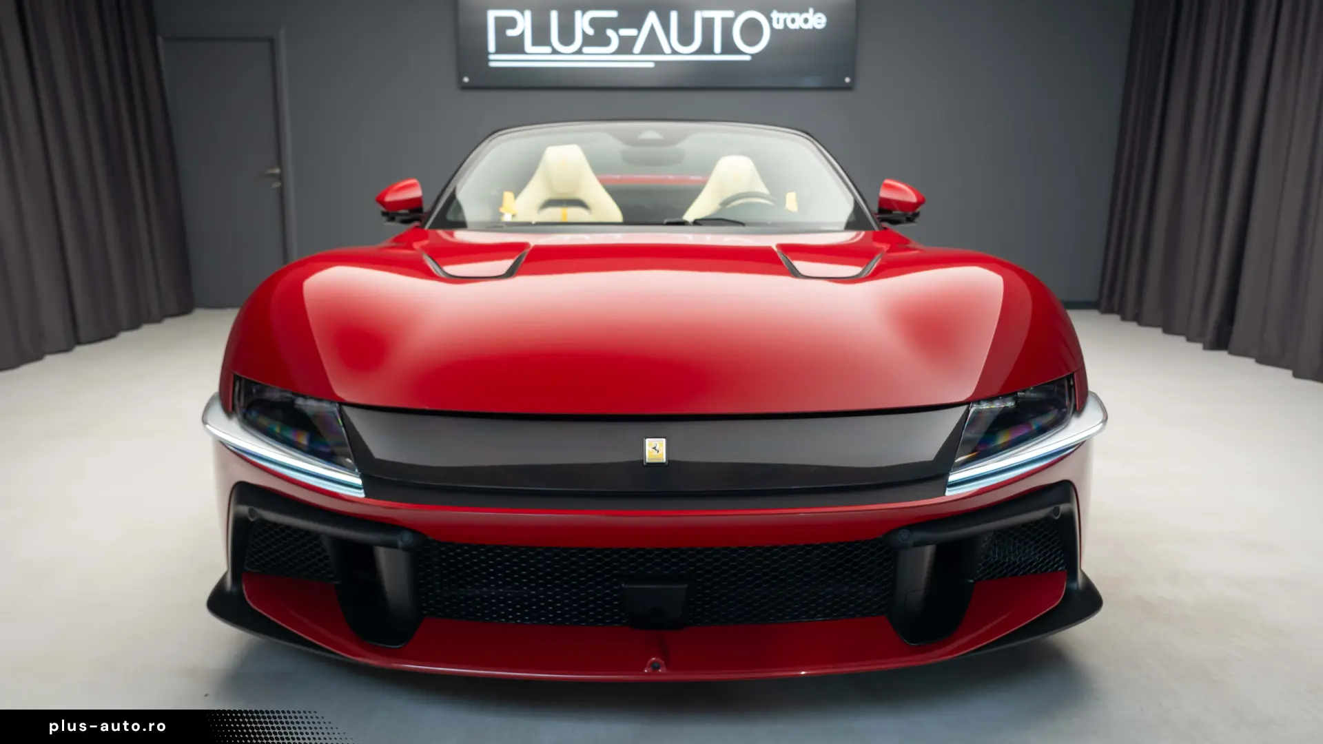 Ferrari 12Cilindri Spider Rosso Mugello LIFT Passenger