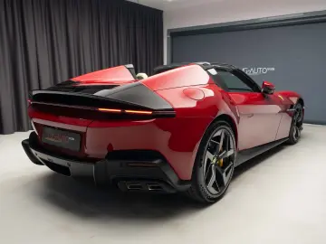 Ferrari 12Cilindri Spider Rosso Mugello LIFT Passenger