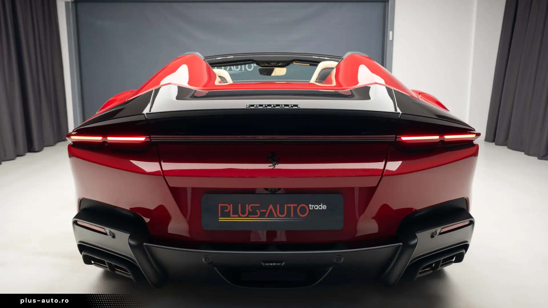 Ferrari 12Cilindri Spider Rosso Mugello LIFT Passenger