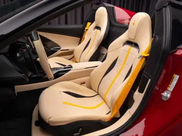 Ferrari 12Cilindri Spider Rosso Mugello LIFT Passenger