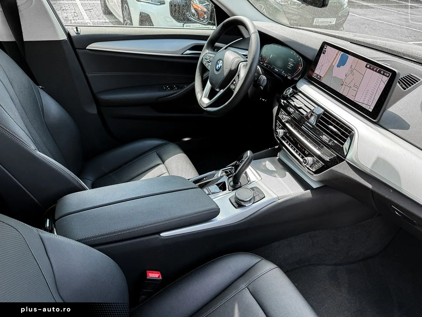 BMW 520i AHK PA KAMERA SHZ LED NAVI