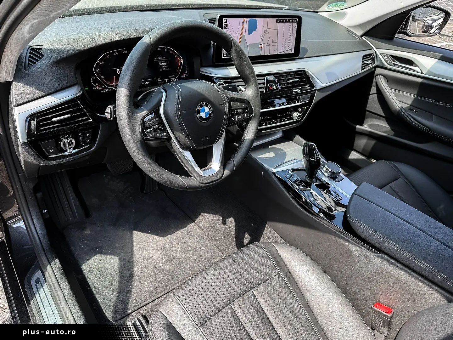 BMW 520i AHK PA KAMERA SHZ LED NAVI