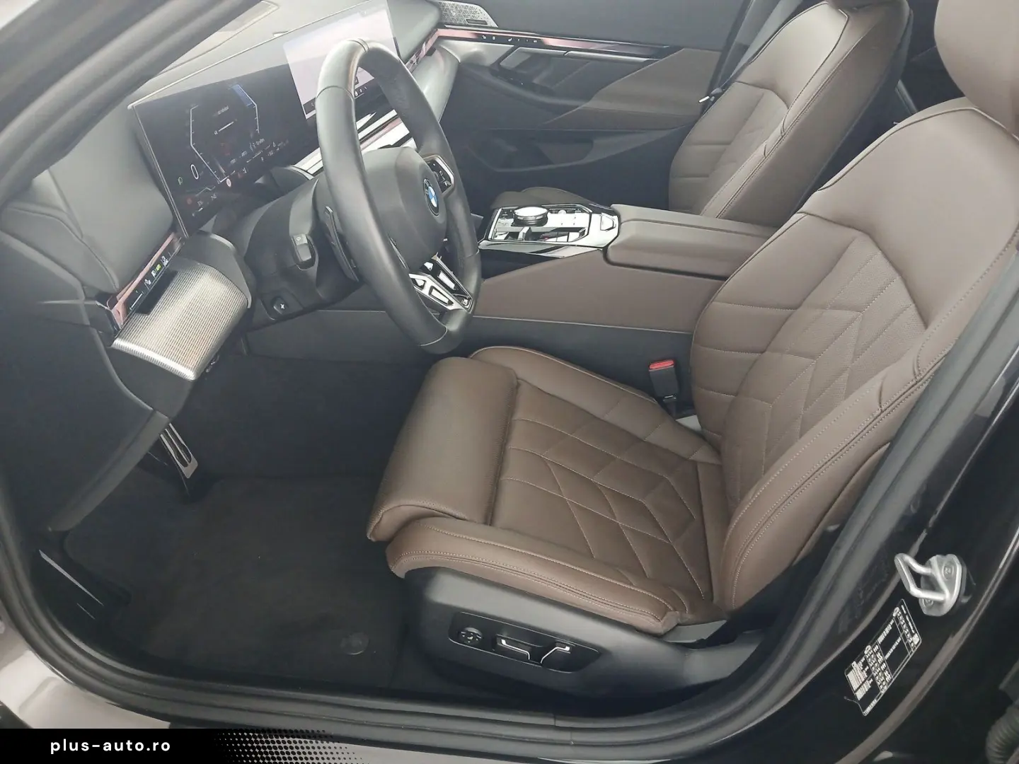 BMW 520i Lim. M Sport Komfortsitze B&W Driv.Assist