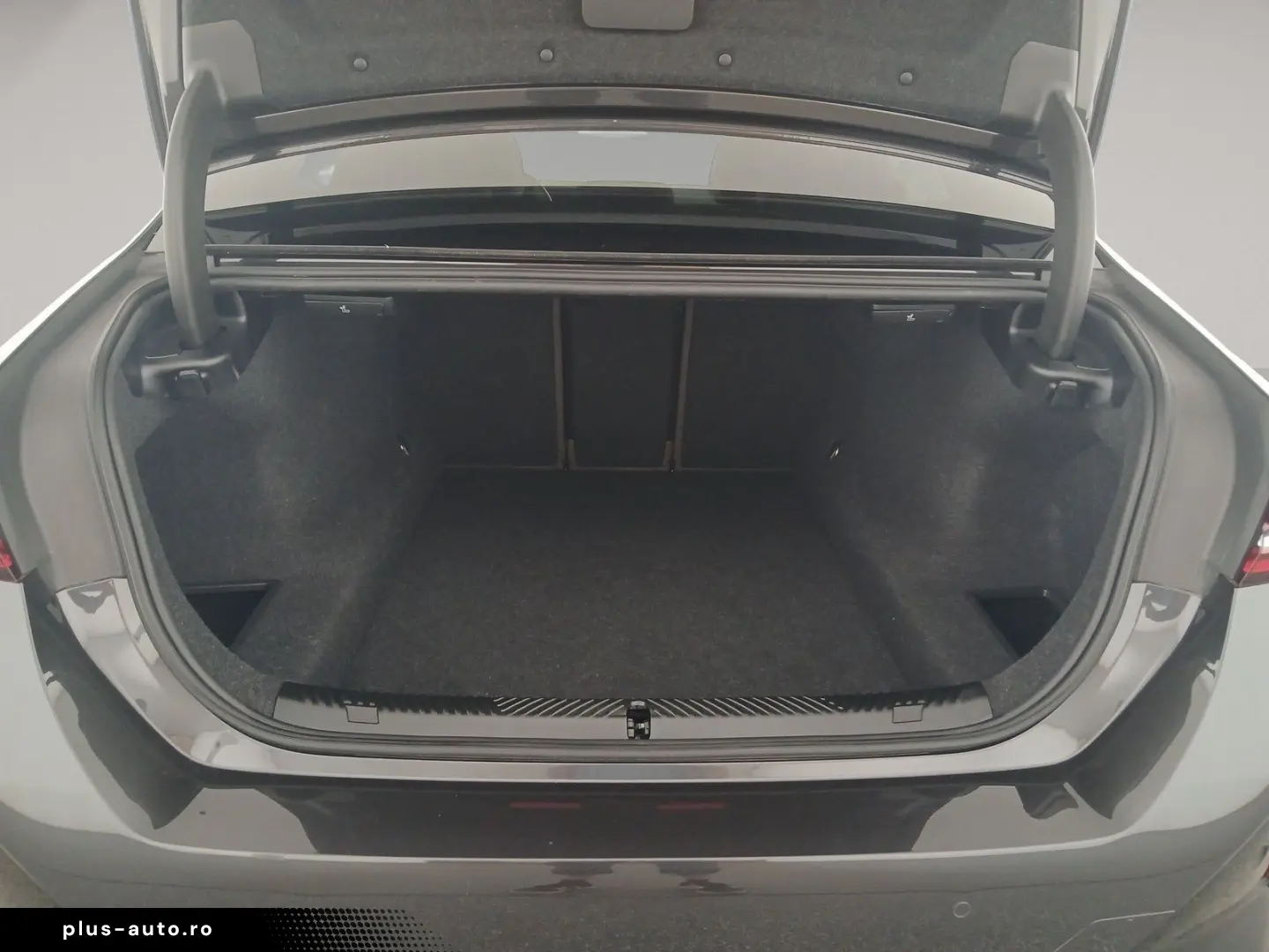 BMW 520i Lim. M Sport Komfortsitze B&W Driv.Assist