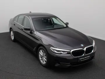BMW 530i DriveAss Alarm DAB Kamera Leder Parkassist
