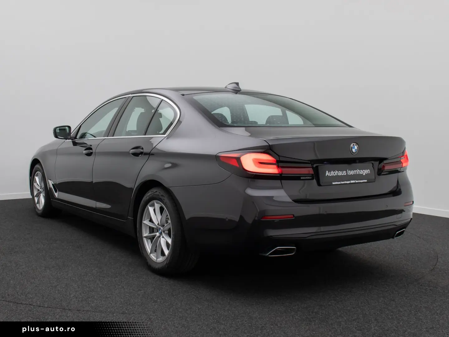 BMW 530i DriveAss Alarm DAB Kamera Leder Parkassist