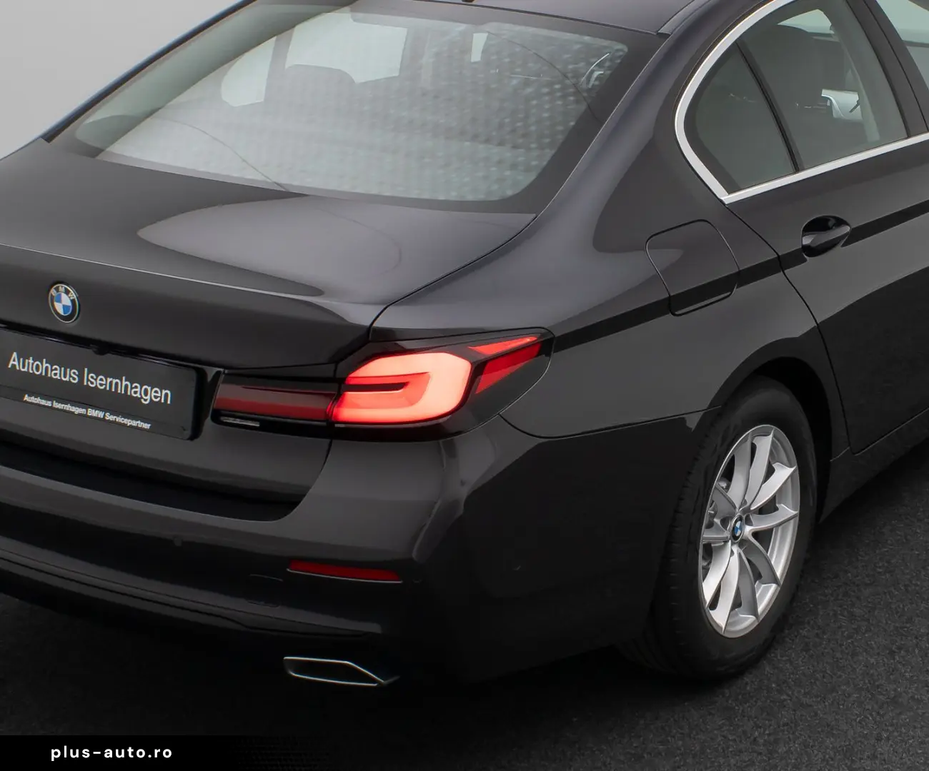 BMW 530i DriveAss Alarm DAB Kamera Leder Parkassist