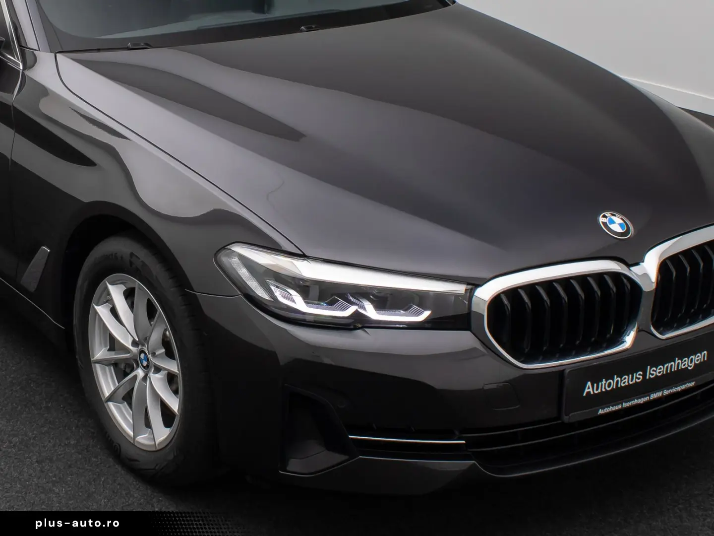 BMW 530i DriveAss Alarm DAB Kamera Leder Parkassist