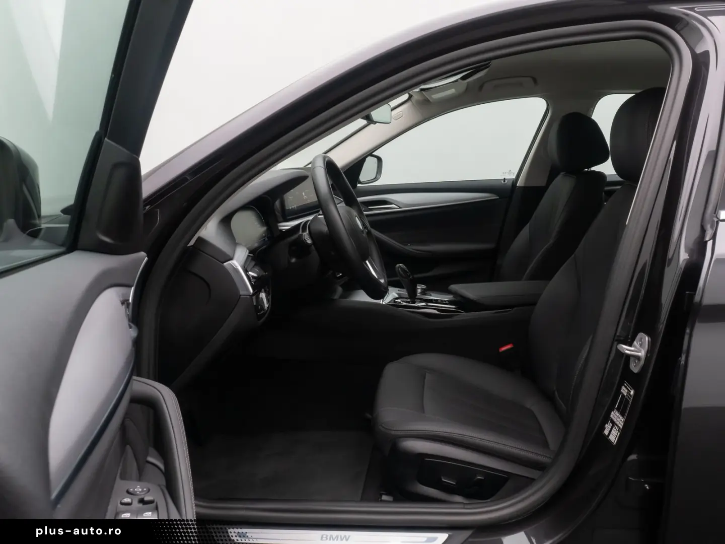 BMW 530i DriveAss Alarm DAB Kamera Leder Parkassist