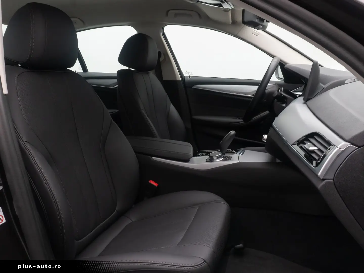 BMW 530i DriveAss Alarm DAB Kamera Leder Parkassist