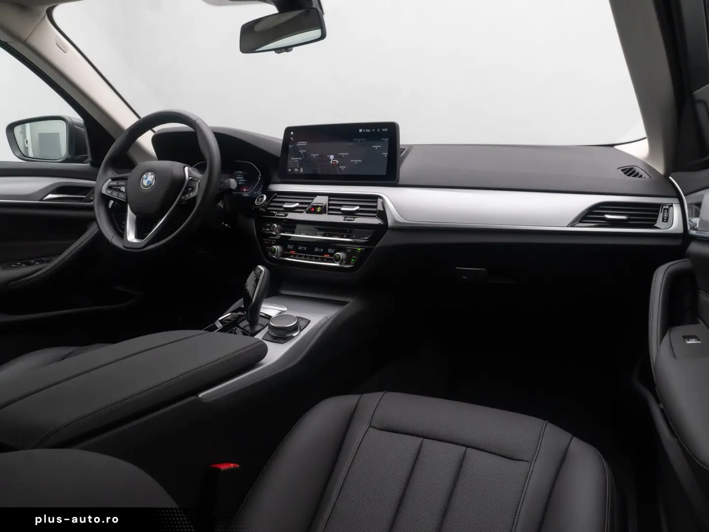 BMW 530i DriveAss Alarm DAB Kamera Leder Parkassist