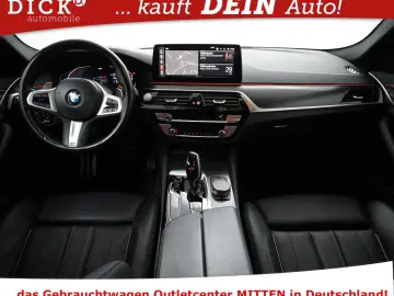 BMW 520 M Sport SCHADO PANO LEDER DAKOTA KAM PROF 19