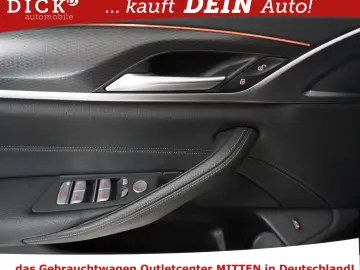 BMW 520 M Sport SCHADO PANO LEDER DAKOTA KAM PROF 19