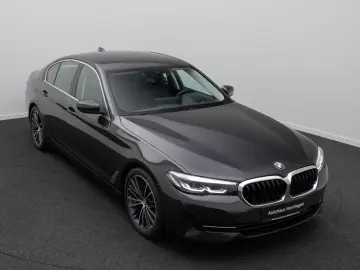 BMW 530i HUD DAB Leder Alarm Komfort 4xKlima M Sport