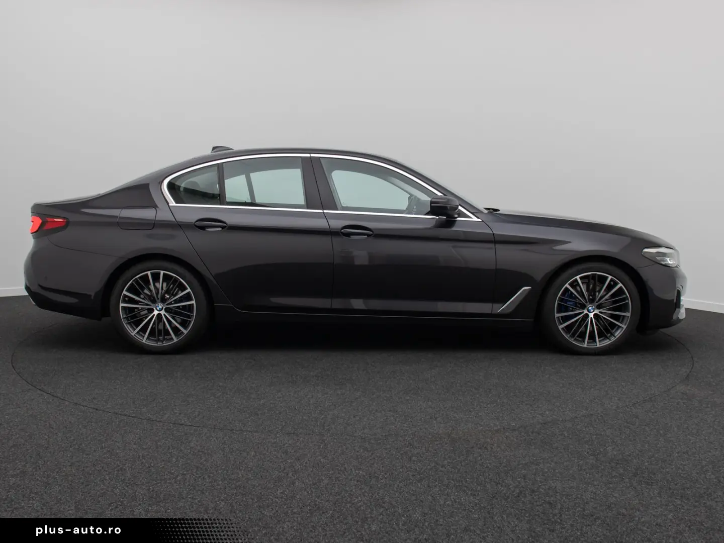 BMW 530i HUD DAB Leder Alarm Komfort 4xKlima M Sport