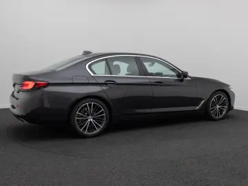 BMW 530i HUD DAB Leder Alarm Komfort 4xKlima M Sport