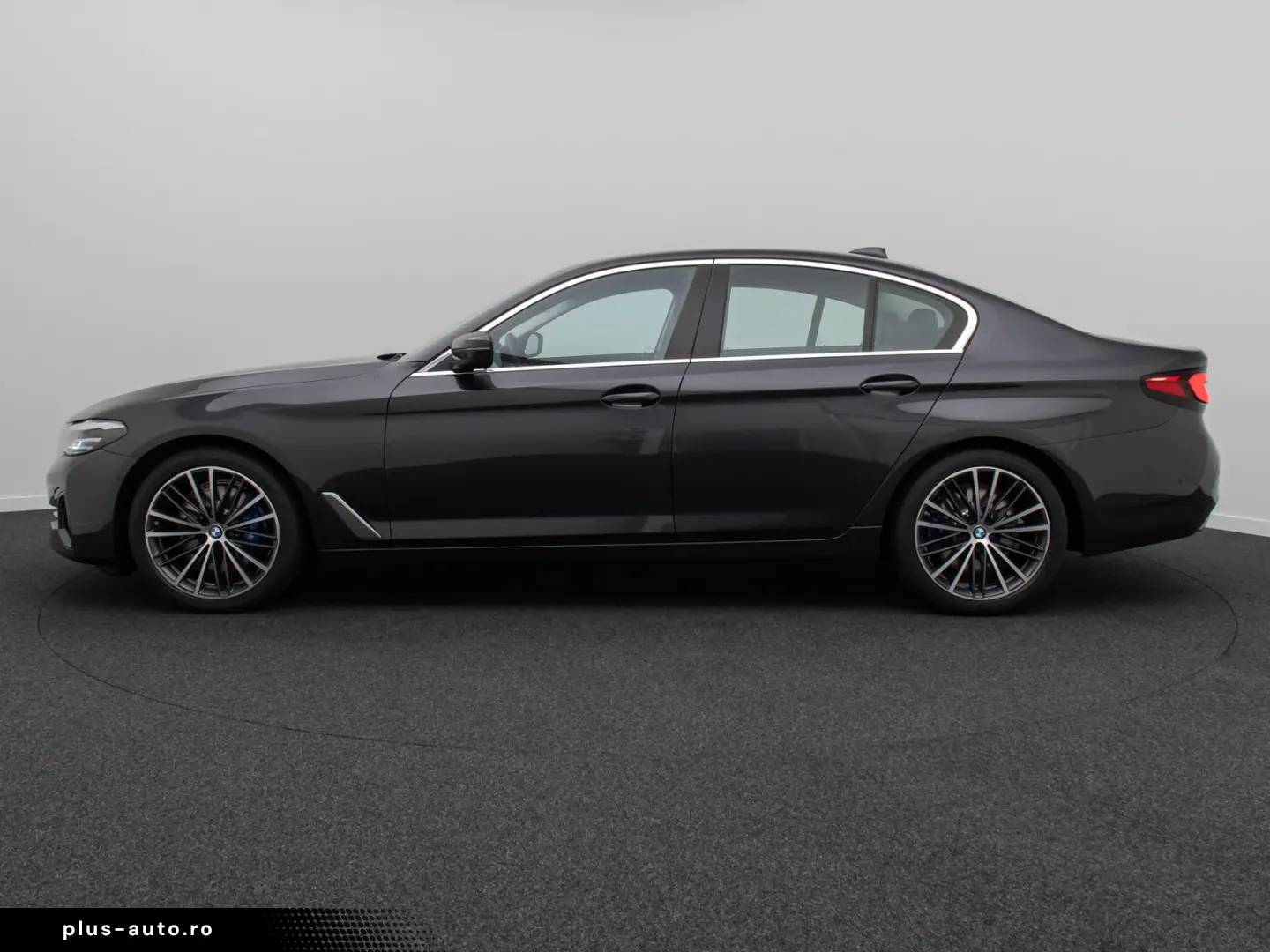 BMW 530i HUD DAB Leder Alarm Komfort 4xKlima M Sport