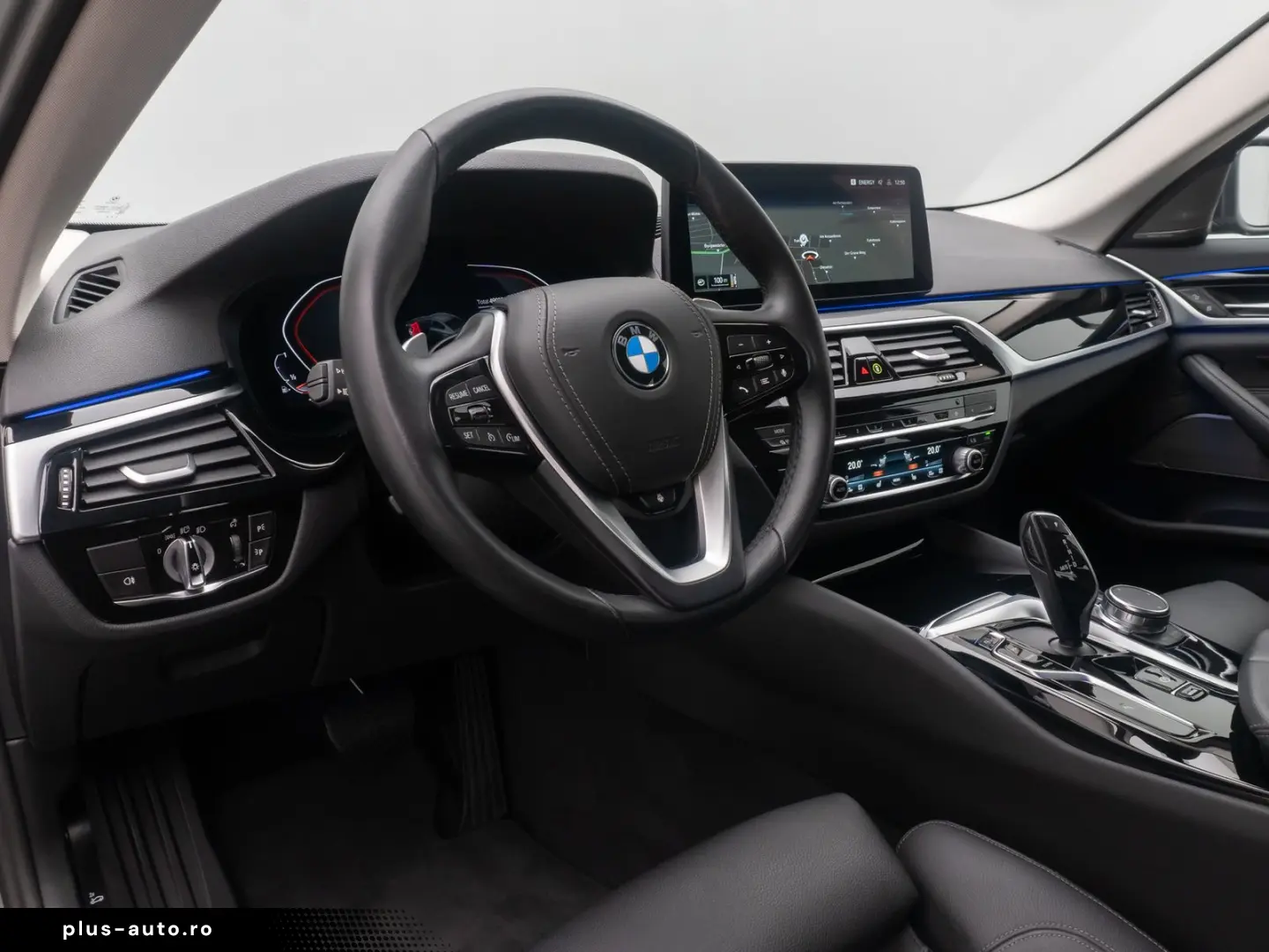 BMW 530i HUD DAB Leder Alarm Komfort 4xKlima M Sport
