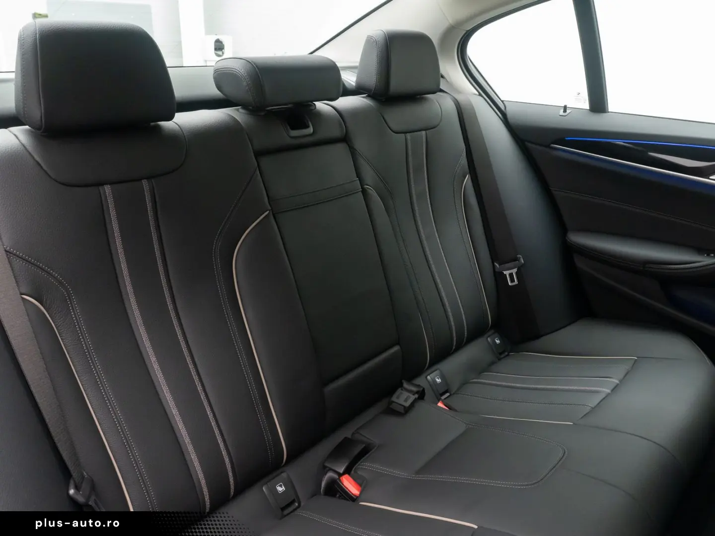 BMW 530i HUD DAB Leder Alarm Komfort 4xKlima M Sport