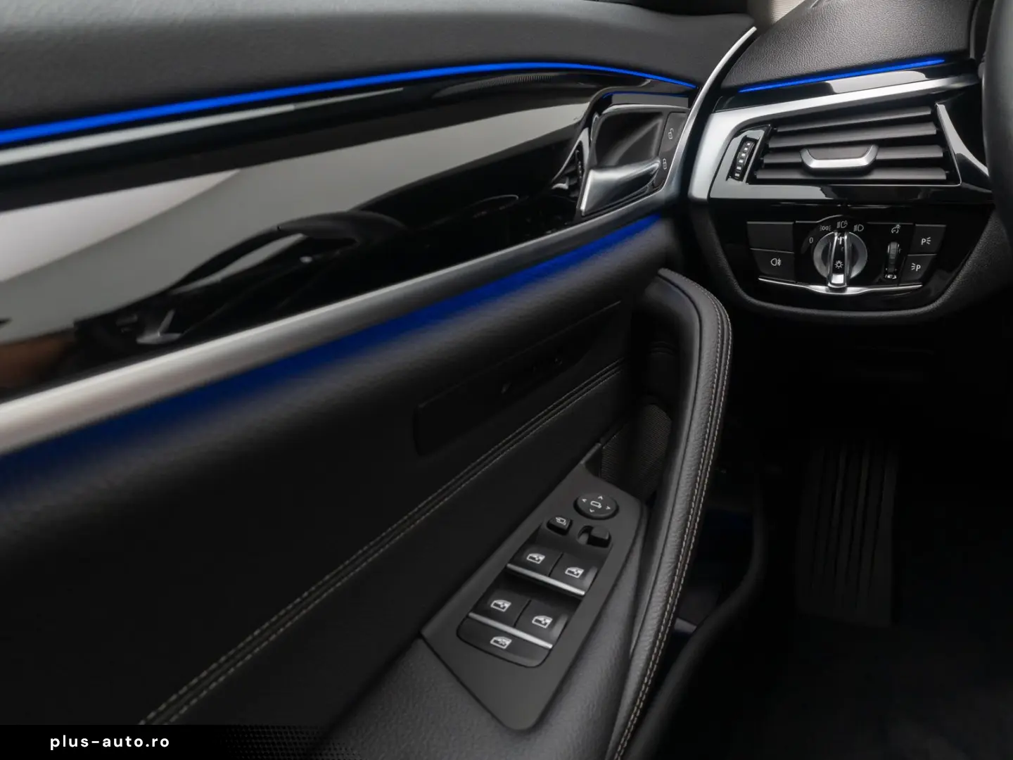 BMW 530i HUD DAB Leder Alarm Komfort 4xKlima M Sport