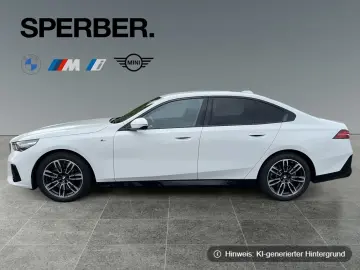 BMW 520i M Sportpaket AHK 19 Zoll Harman Kardon