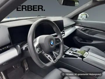 BMW 520i M Sportpaket AHK 19 Zoll Harman Kardon