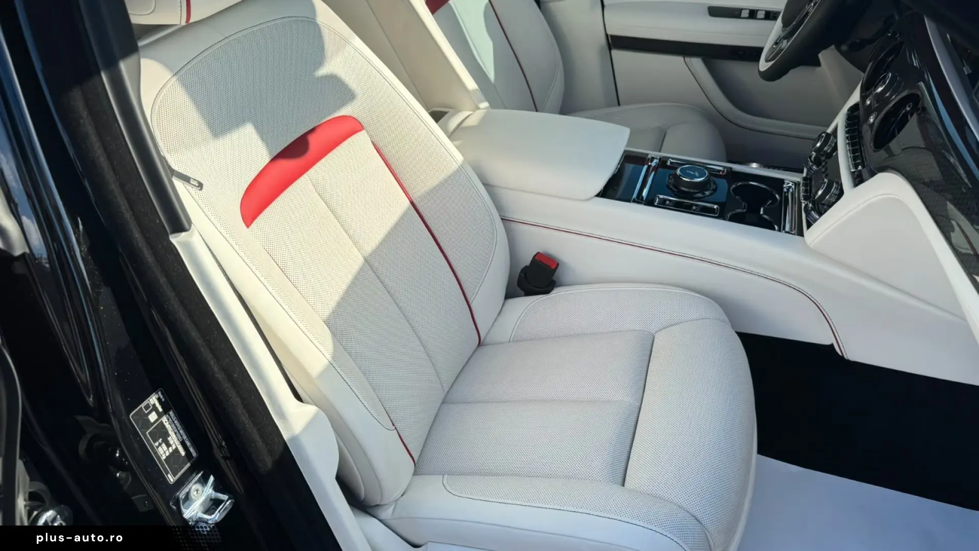 Rolls-Royce Ghost Black Badge